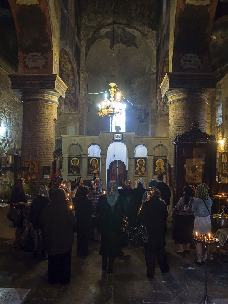 Внутри старейшей церкви Анчисхати. Тбилиси