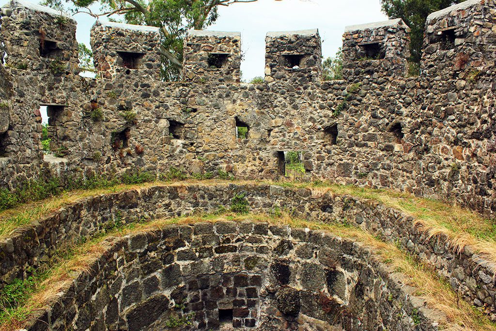 Сторожевая башня. Гонио Апсаросская крепость , Гонио