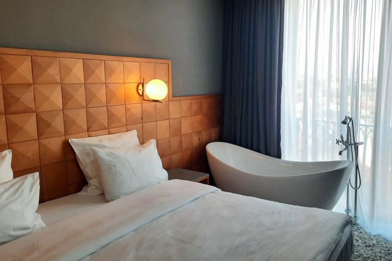 Nomer v Amante Narikala Boutique Hotel